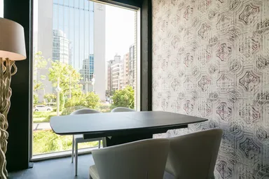 TOWERZギャラリー内観イメージ_3