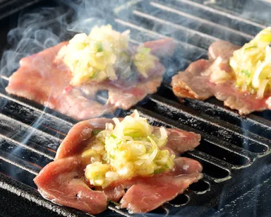 全品ほぼ380円以下の焼肉メニュー