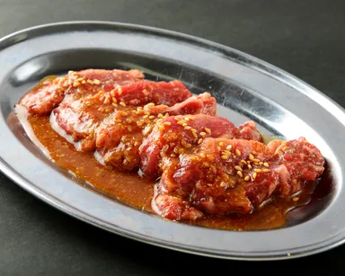 自慢の国産牛　切落しカルビ