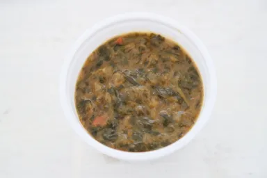 関根勤の「チキンとほうれん草のカレー」