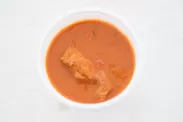 インド料理「ムンバイ」の「チキンのココナッツトマトカレー」