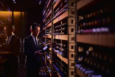 【リゾナーレ八ヶ岳】ワインセラー（ソムリエ）