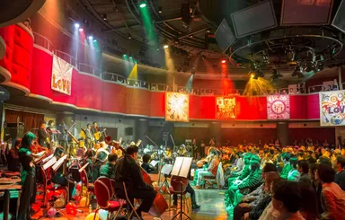 遊園地のような会場02