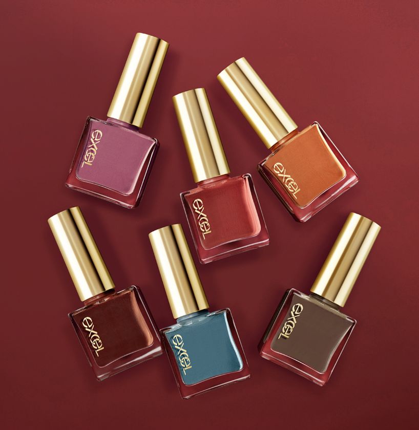 【8月27日】メイクアップブランド『エクセル』から、
仕草まで綺麗に見せるニュアンスカラー
「ネイルポリッシュ」の新色 発売