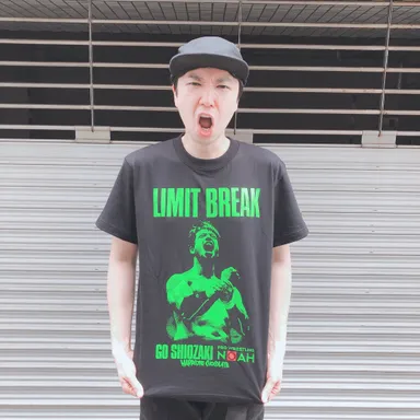 潮崎豪着用画像01