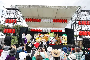 昨年のキャラショーの模様