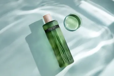 竹をイメージしたボトルデザインONSENSOU Beppu Japan