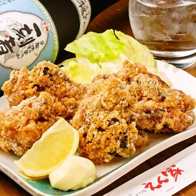 えん家：名物！若鶏の唐揚げ