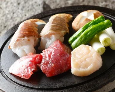 富士山溶岩石でふっくらジューシーに