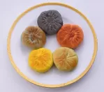 【5色焼き餅】青 海鮮、黒 高菜・豚、赤 麻辣、黄 カレー、緑 ニラ・豚(35g×5色)
