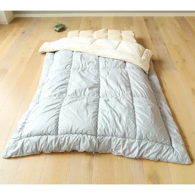 Woolyna ウーリナ Great Britain Comforter