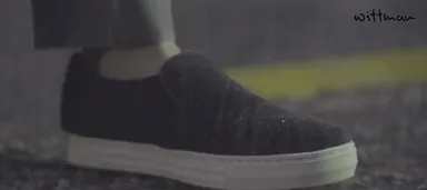 雨が降っても水に濡れません