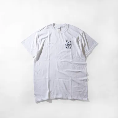 Victory Wappen Tee white
