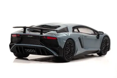 アヴェンタドールSV Grey：右後