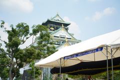 大阪城公園本丸広場に「大型屋外冷房システム」が2019年8月31日(土)までの期間限定で登場！炎暑から観光客を守る屋外冷却の実証実験スタート