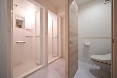 シェアルームはシャワー室をご用意