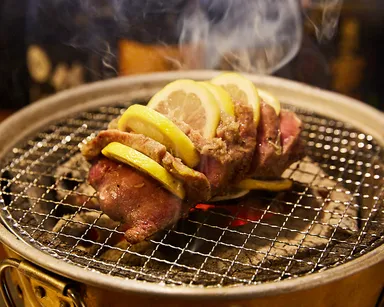 厚切りすぎるタンロック2,990円