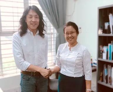 (写真左：Gozioki/吉田代表、写真右：UCSY/Dr. Mie Mie Thet Thwin)