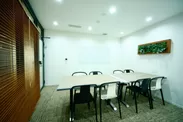 会議室(8人用)