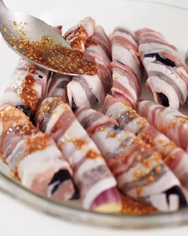 なすの豚肉巻き　２