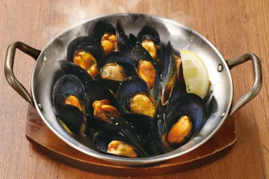ムール貝のガーリック ワイン蒸し