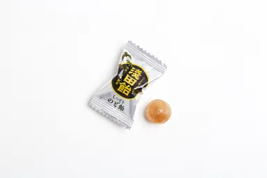 個包装と飴