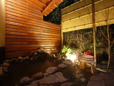 洋室の部屋 (鈴蘭) 露天風呂