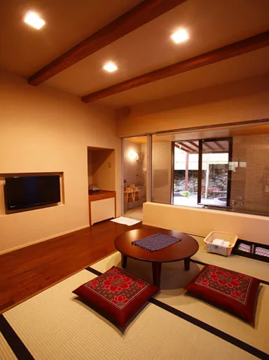 和洋室の部屋 (菖蒲) 1階部屋