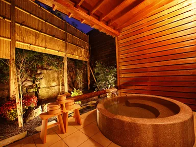 和洋室の部屋 (菖蒲) 露天風呂