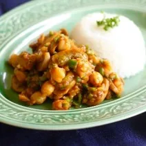 マッシュルームとひよこ豆の混ぜるだけカレー