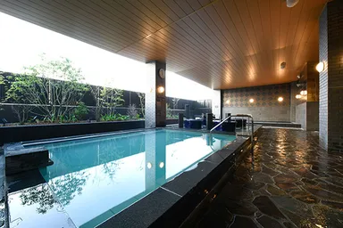 美健の湯(半露天）