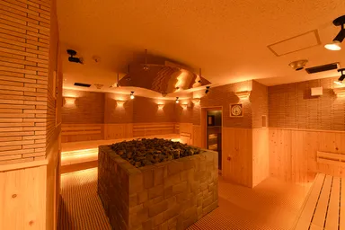 篝火　ロウリュウ