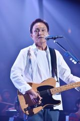 ＜チャリティーアート展＞～紫舟が表現する詩集(うた)の世界～　Feel-Love Project powered by OZmall　特別協賛・特別協力：三井不動産株式会社、スターツ出版株式会社　OZmall上にて本日より特設ウェブサイト公開！レミオロメン(藤巻亮太)やGAKU-MCのインタビュー記事や、各種賛同アーティスト情報も随時更新！