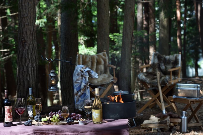 星のや富士
冬の森で＜グランピング×ワイン＞のペアリングを楽しむ
「冬のアクティブペアリング」を開催
期間：2019年12月1日〜2020年3月15日