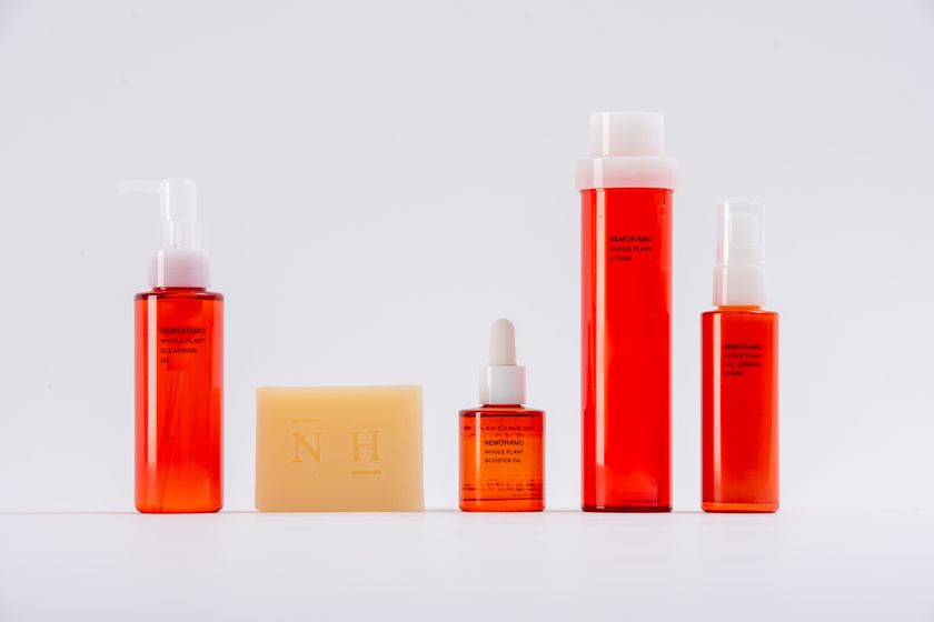 ～京阪グループ発の製造小売業 2ブランドデビュー～
「GOOD NATURE STATION」発の
オリジナルコスメブランド「NEMOHAMO(ネモハモ)」・
オリジナルフードブランド「SIZEN TO OZEN
(シゼン ト オゼン)」の
商品を2019年12月より販売！