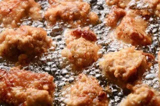 料理4　鶏のから揚げ