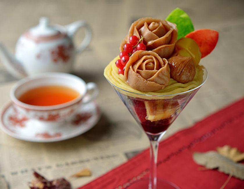 バラに見立てた“アートスイーツ”
秋限定「モンブランパフェ」
2019年9月1日（日）よりロビーラウンジにて販売中