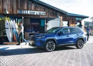 トヨタ RAV4展示