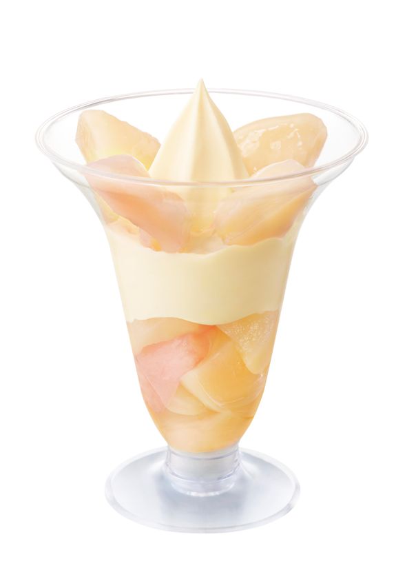 ～果肉が自慢のごちそうパフェ～
「白桃パフェ」９/６（金）発売開始！