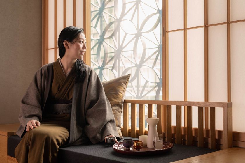 星のや東京
江戸東京の日本酒の幅広い魅力を味わい尽くす1泊2日の滞在プログラム
「東京・SAKE滞在」登場
期間：2019年12月1日〜2020年2月29日