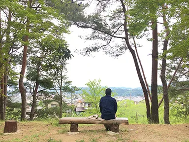 もう一度、グリグリと強い線を引く