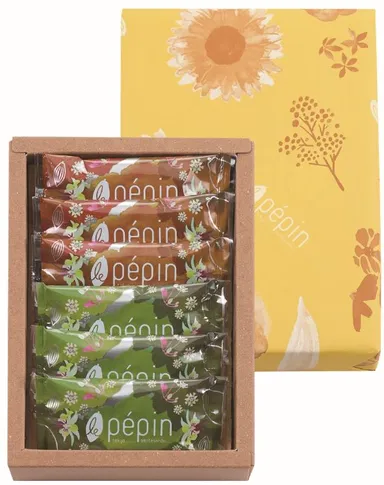 「アマンド オ ショコラ」 6個入り　600円（税別）