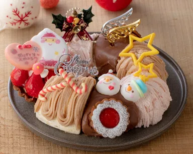 ＜ドイツ菓子ハイデ＞クリスマスメリーゴーランド