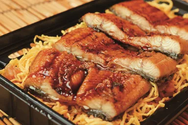 ＜うなぎ処　福泉操＞