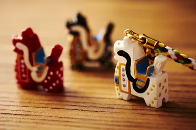 【青森屋】櫛引八幡宮開運ツアー　八幡馬グッズのお土産