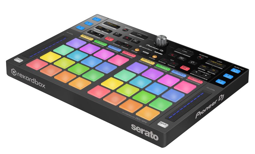 Pioneer DJが、高い演奏性と可搬性を兼ね備えた 「rekordbox dj