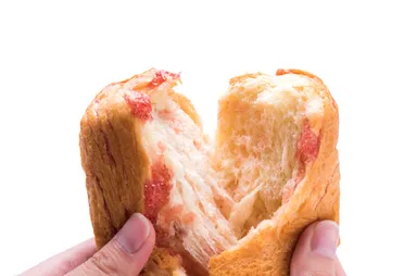 とても防災備蓄パンとは思えないようなふわふわの食感