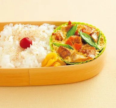 「豚肉とごぼうの甘辛煮」のアレンジレシピ：茶碗蒸し風