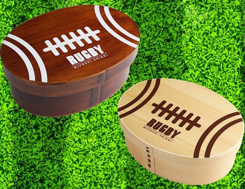 『ラグビーボール曲げわっぱ』売れ行き好調のため、
特別価格で販売！
～斬新グッズで日本代表を応援～