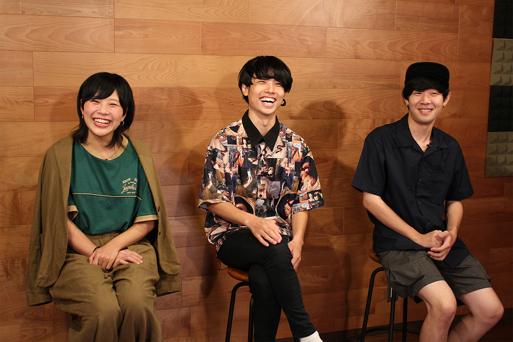 Music On Tv エムオン 代表曲 いつか のmvは再生回数1000万回超え 3人組ロックバンド Saucy Dog ニューアルバム発売記念特番をエムオン で放送決定 株式会社エムオン エンタテインメントのプレスリリース Music On Tv エムオン 代表曲 いつか のmvは再生回数1000万回超え 3人組ロックバンド Saucy Dog ニューアルバム発売記念特番をエムオン で放送決定 株式会社エムオン エンタテインメントのプレスリリース